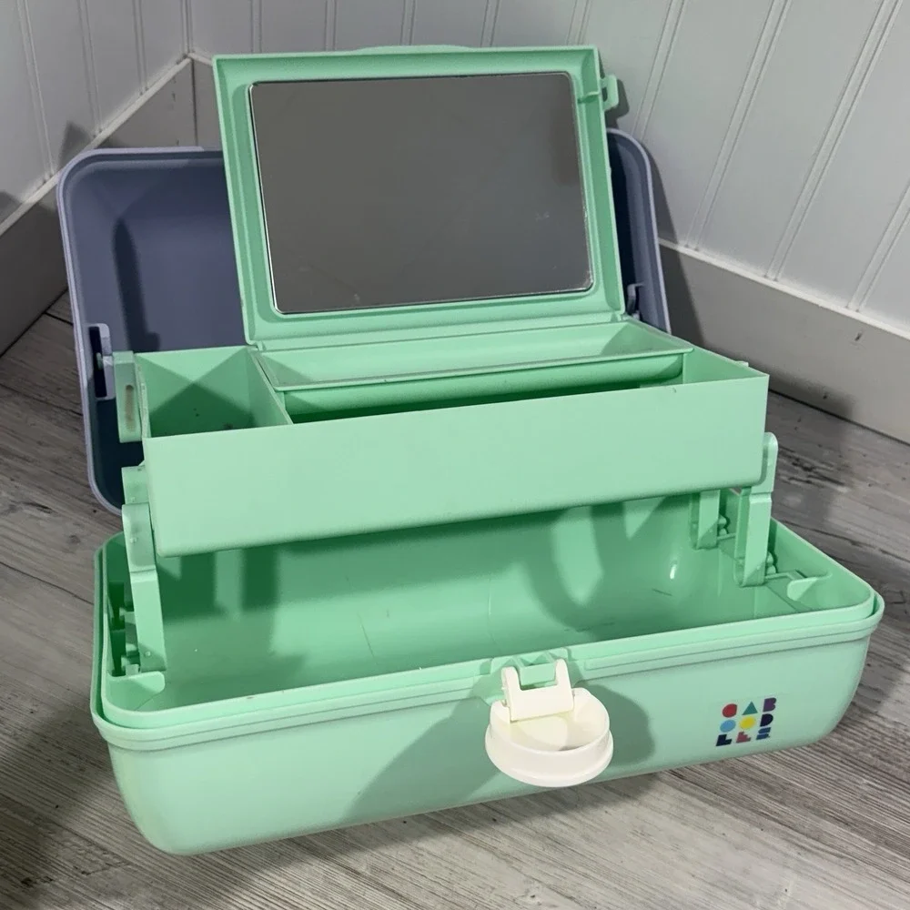 Vintage Caboodles Lavender & Mint Green Makeup Carrying Case